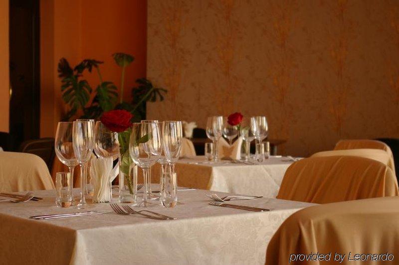 Centre Hotel Kaunas Restaurante foto